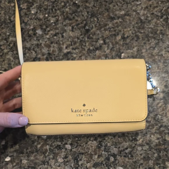 Kate Spade Cream Crossbody Bag - Picture 2 of 13